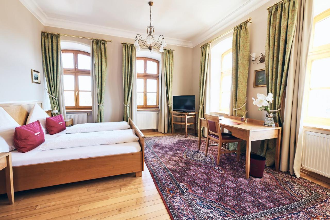 Hotel&restaurant Waldschloss Hotel
